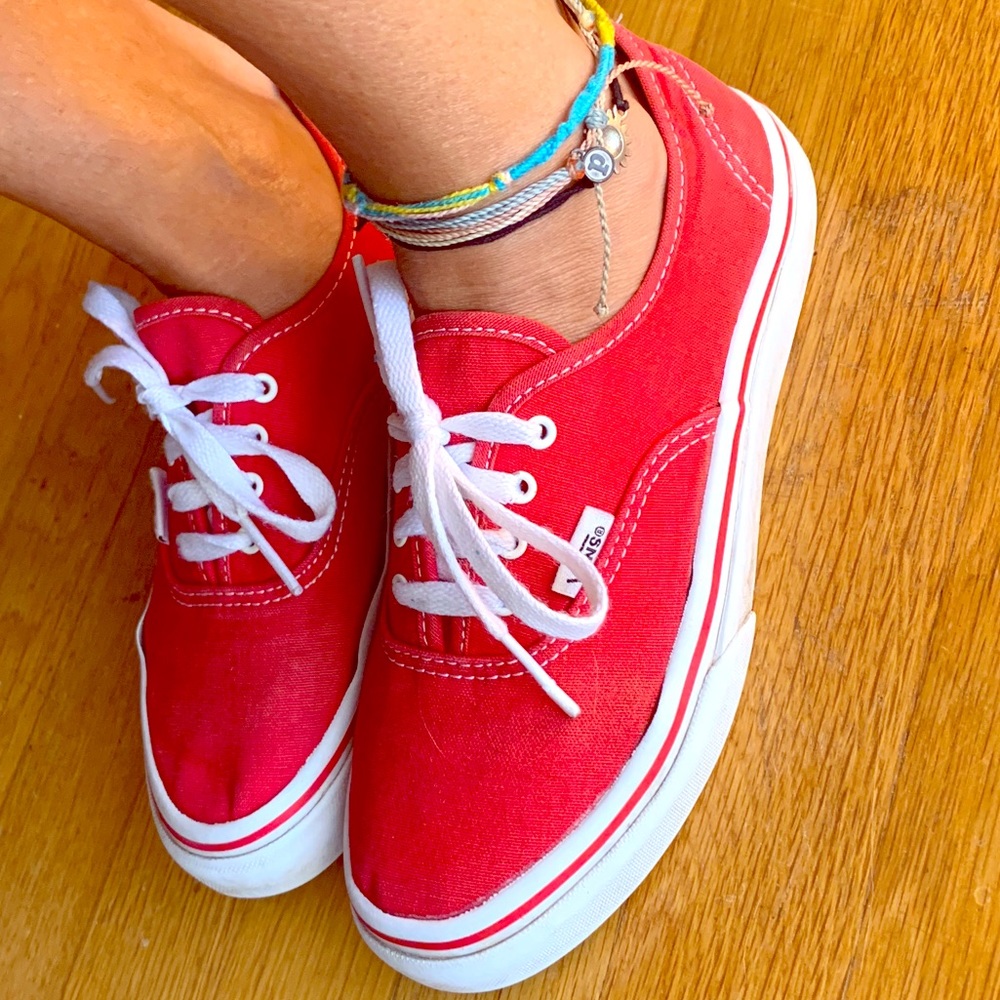 Red Vans WMS 6/Kids 3.5